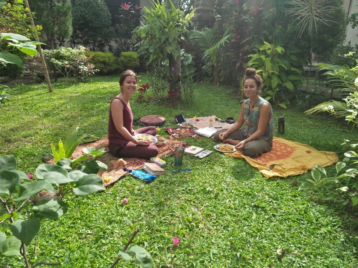 Nyuh Gading Accommodation Ubud Exterior photo