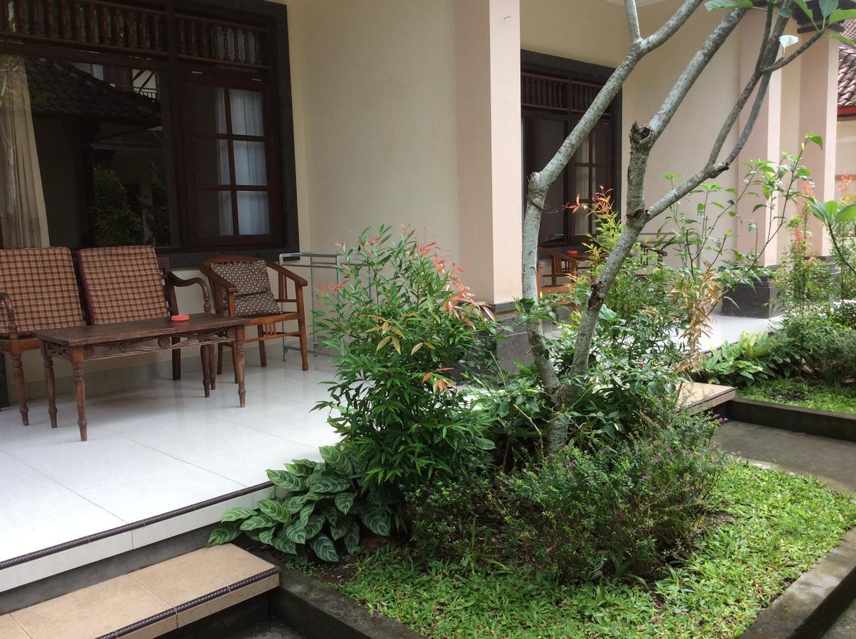 Nyuh Gading Accommodation Ubud Exterior photo
